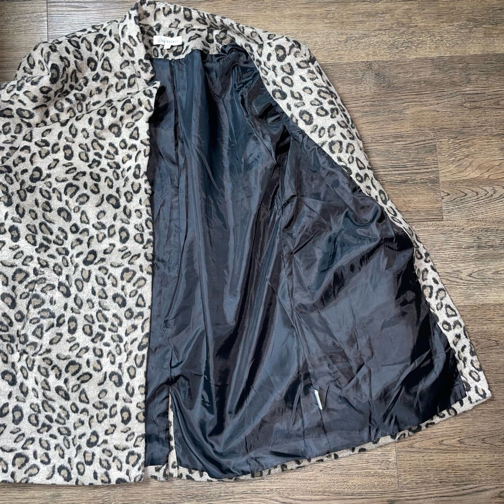 Lucy Avenue Leopard Animal print open front Coat XXL EUC - Picture 8 of 11